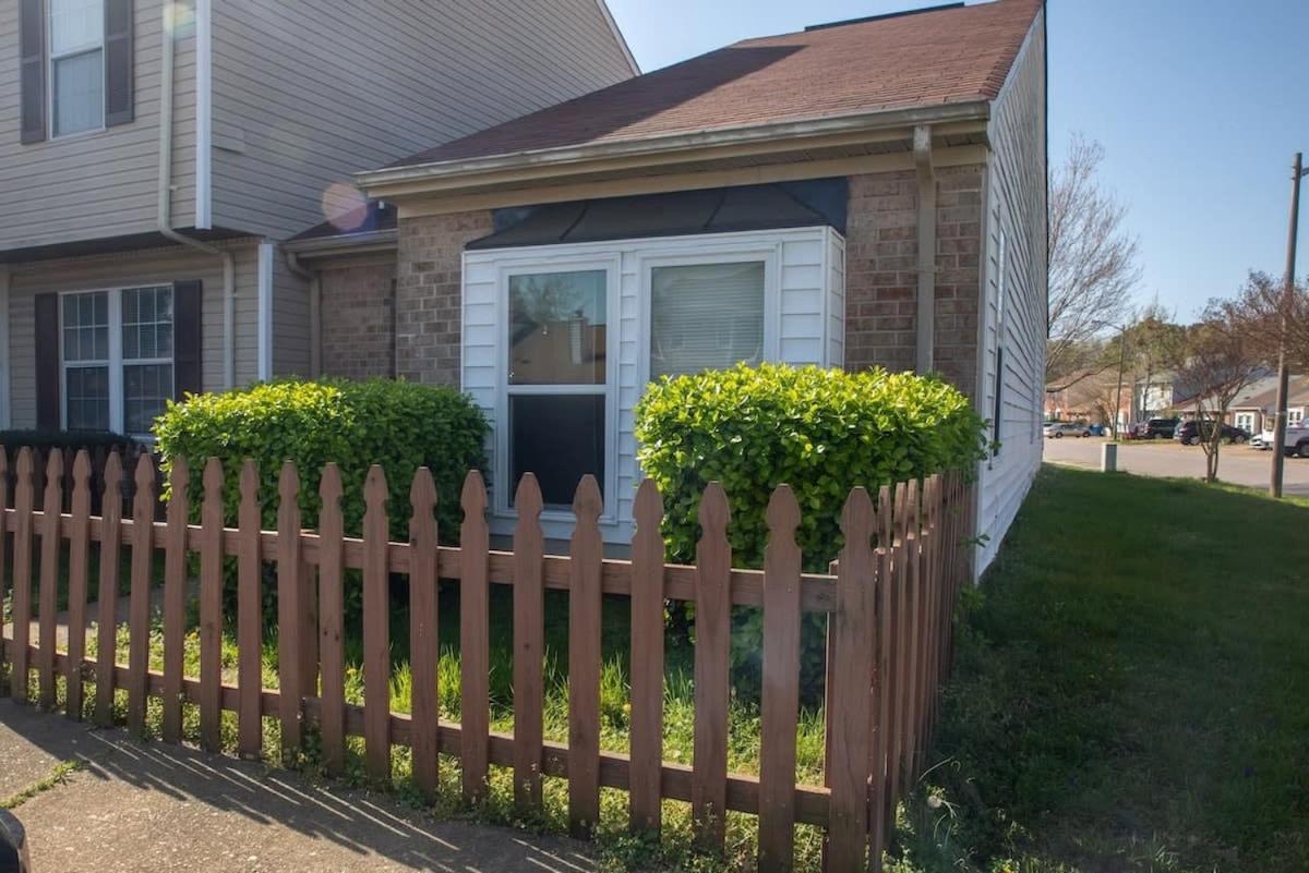 Sojourn 2 Bedroom Townhouse In Virginia Beach Exterior foto